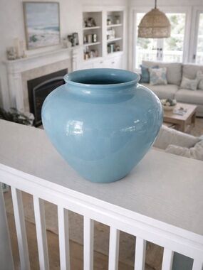 Large Vintage 1984 Steel Blue Art Deco Style Haeger Planter Vase